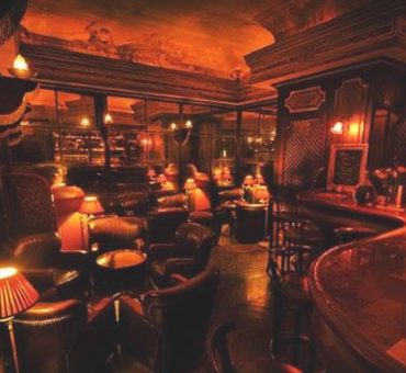 Bars à cocktails Bordeaux : les meilleures adresses où siroter un verre